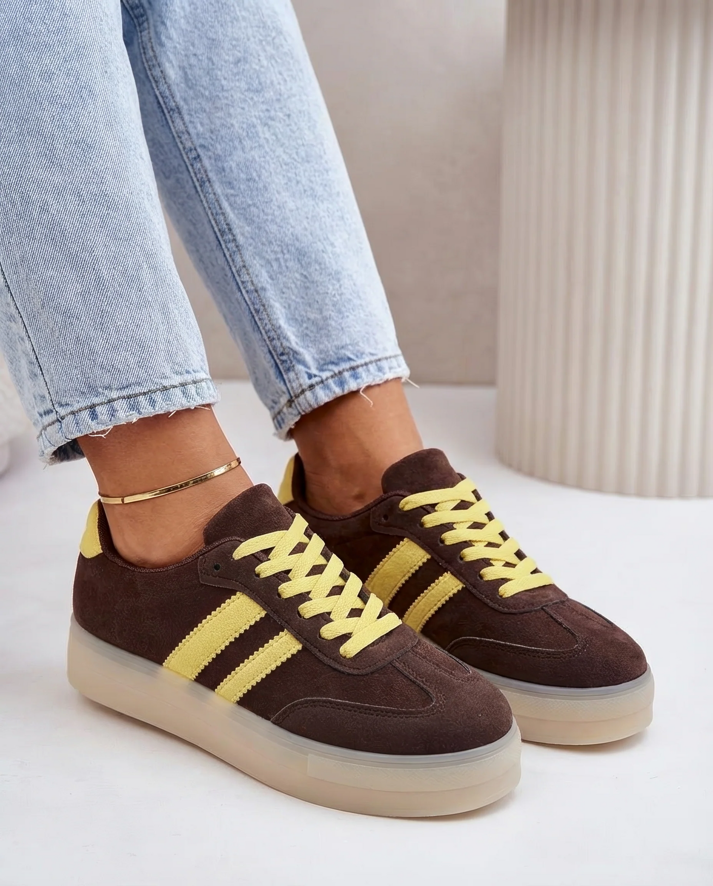 Zapatillas Dori Marrón